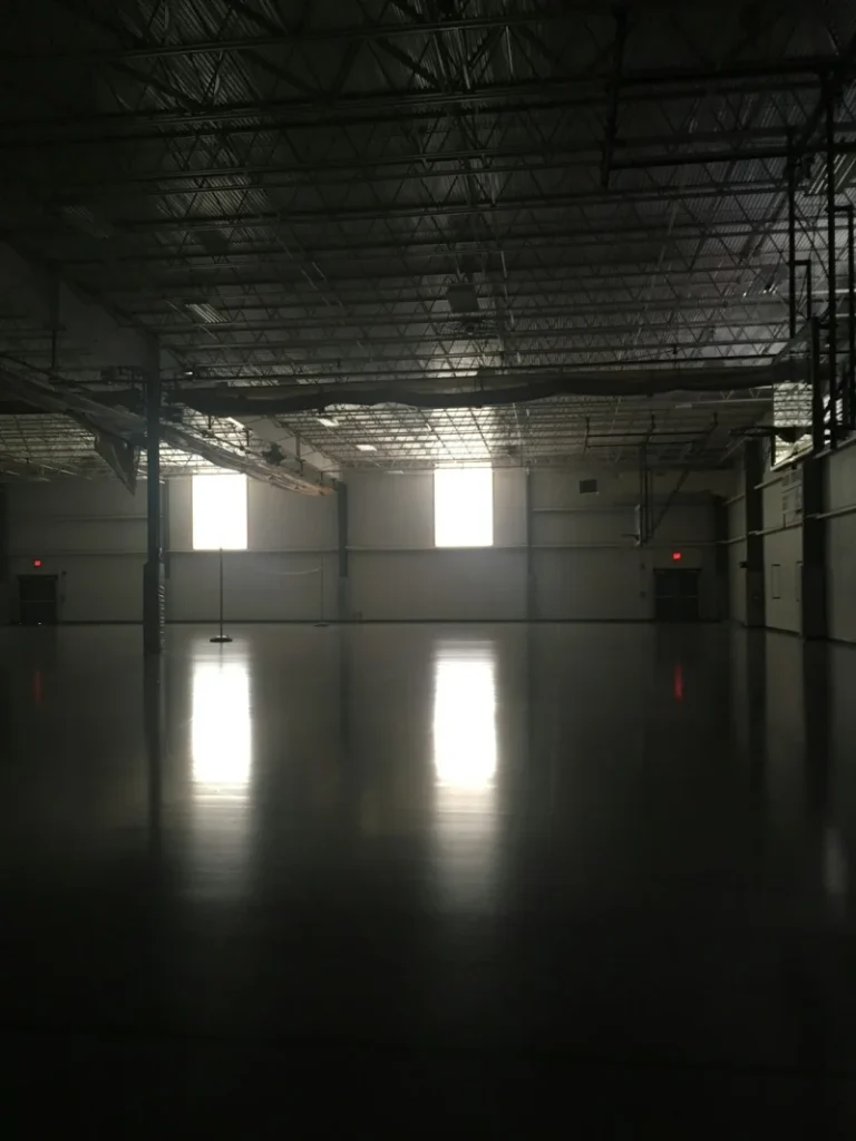 Advanced Epoxy Flooring Systems for Garages and Food-Grade Industrial Spaces